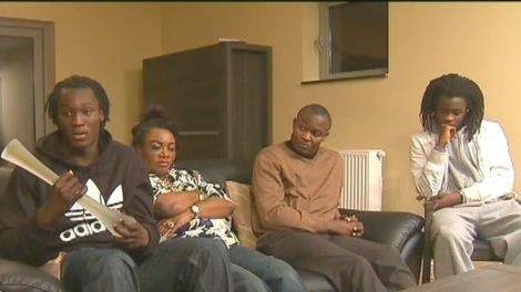 La famille Lukaku avait accueilli les caméras de la VRT 
à Neerpede.